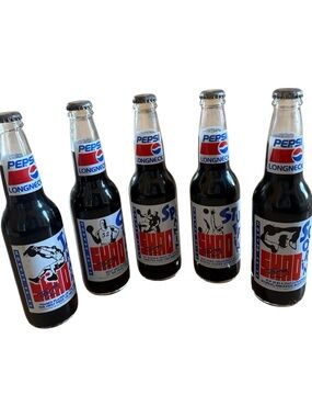 VINTAGE 1992-1993 PEPSI SHAQUILLE O’NEAL “SHAQ ATTACK” LONGNECK GLASS BOTTLES